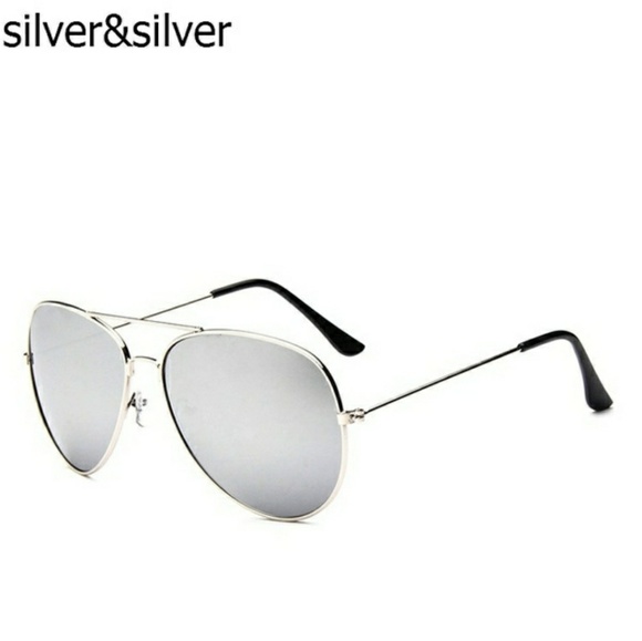 Double Silver Mirrored Aviator Sunglasses - Picture 3 of 3